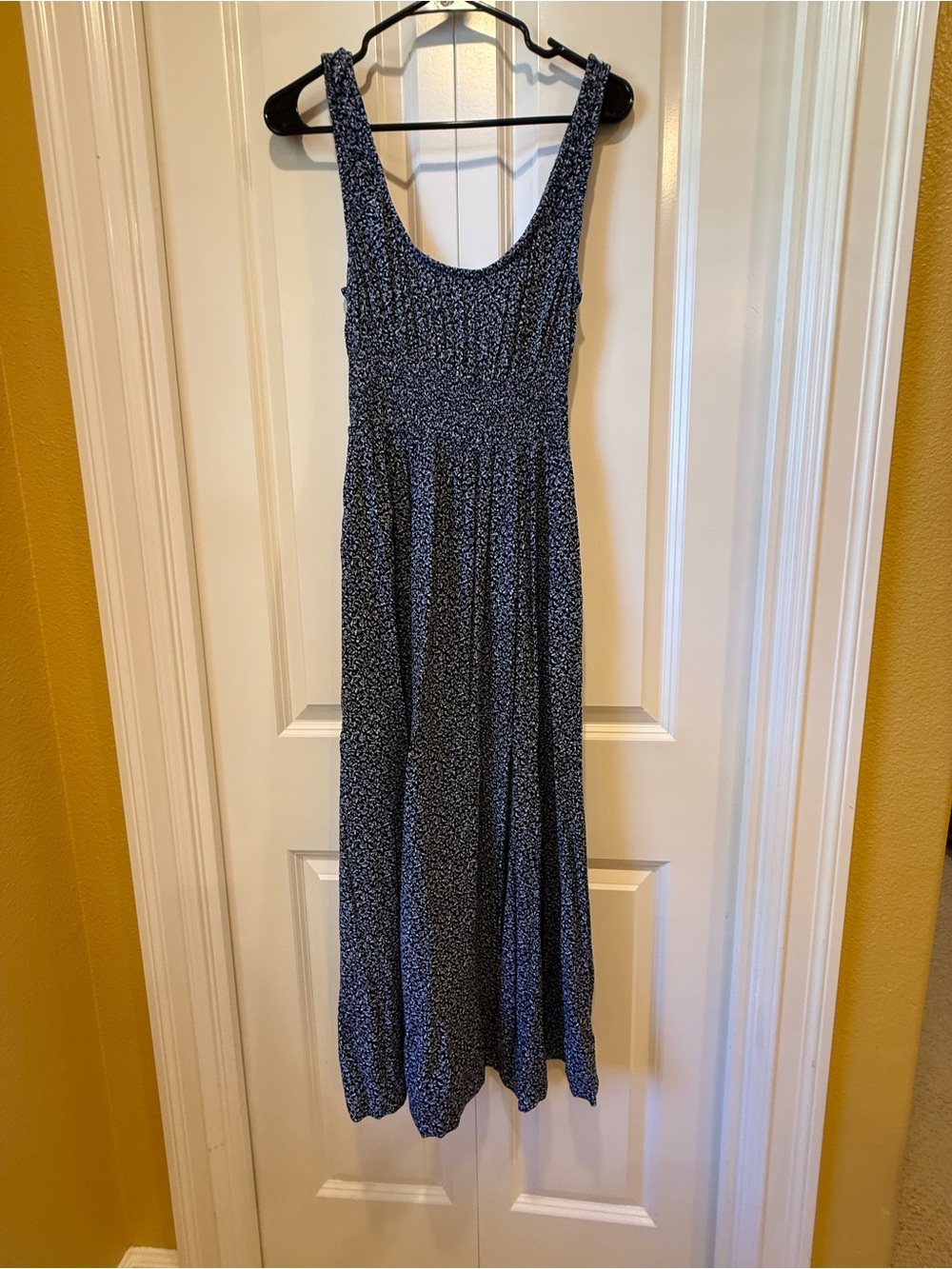 Faherty Navy Micro-Print Maxi Dress